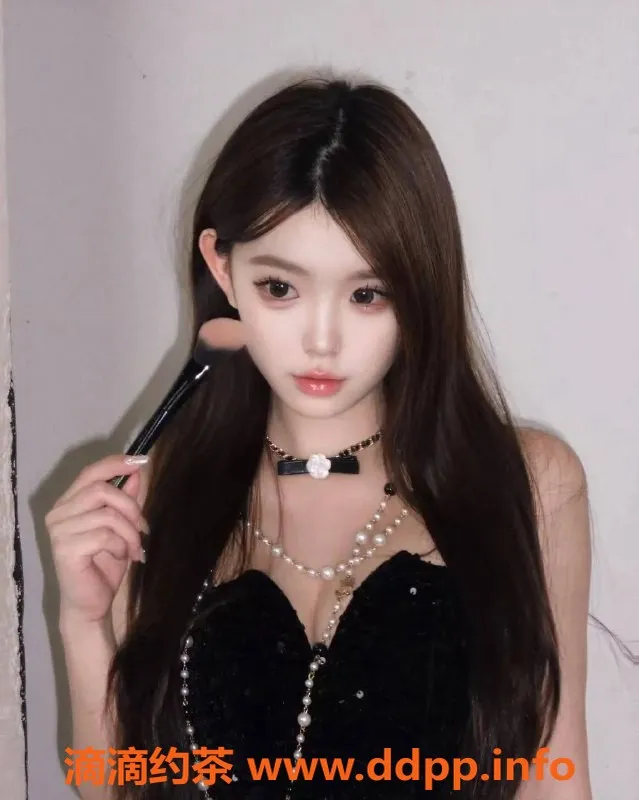 赣州楼凤资源信息,璞璞，赣州嫩模，166身高，84体重，甜美声线！