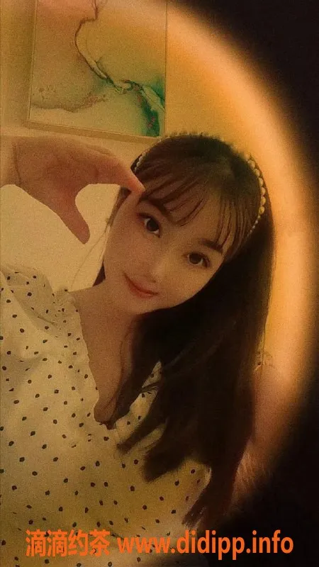 成都楼凤-高新区少妇朵猫猫，服务态度超赞！