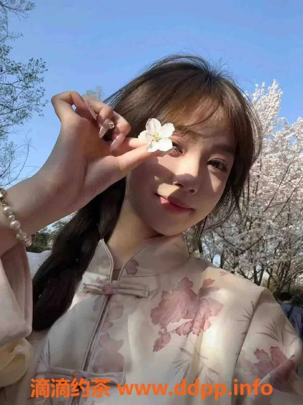 乌鲁木齐外围-乌市168cm大圈小姐，身材火辣，3000起价