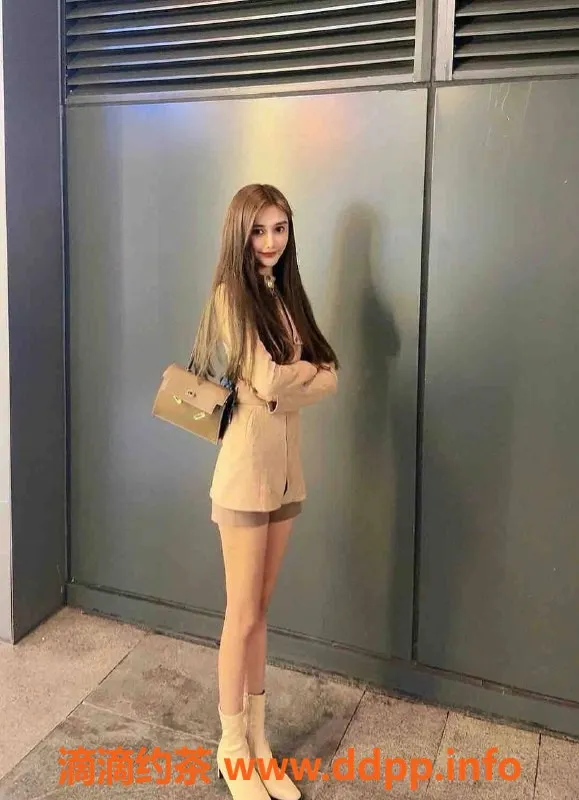 乌鲁木齐外围-维吾尔混血美女 170高22岁 时尚火辣 3000元起