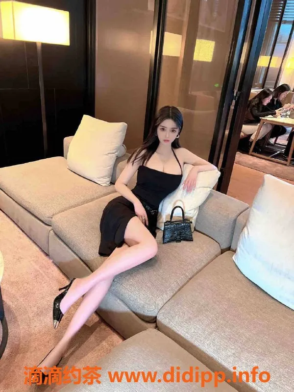 乌鲁木齐外围-乌鲁木齐哈萨克族175高49重D杯小姐，3000起