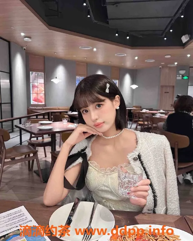 乌鲁木齐外围-乌鲁木齐猫系女友，176高D围，3000起