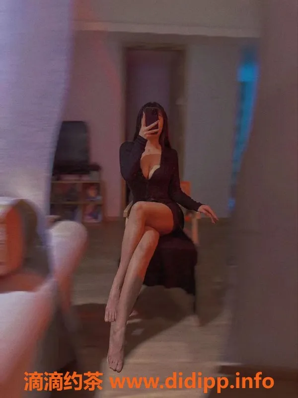 成都楼凤-天府三街佟丽娅 600起，服务超赞！