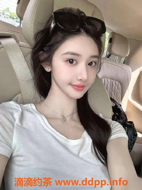 乌鲁木齐外围-乌鲁木齐时尚高端大圈妹170D，3000起