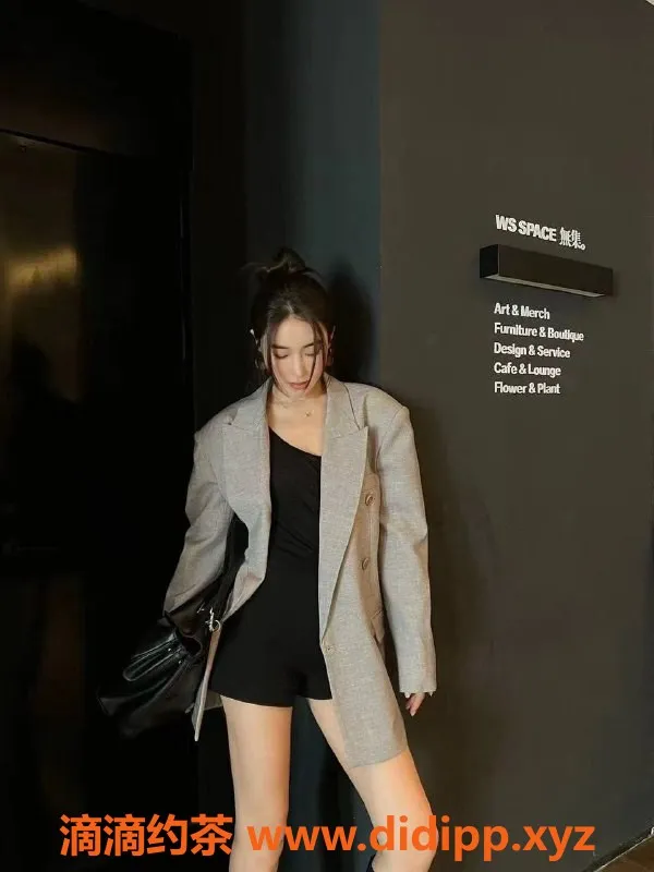 乌鲁木齐外围-乌市96年模特 完美御姐175/ D蜜桃臀