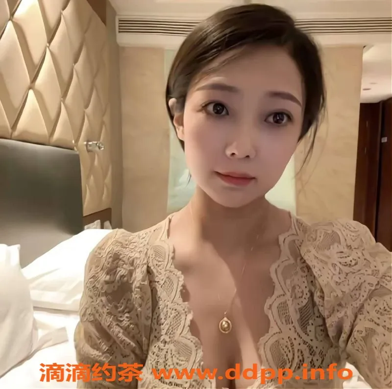 乌鲁木齐外围-乌市170D极品小纯，学生兼职服务，3000起