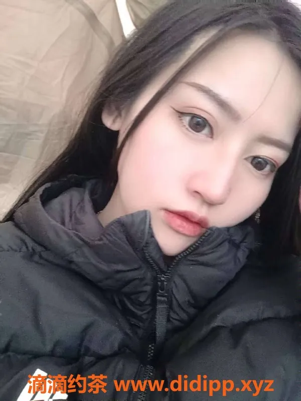 乌鲁木齐外围-乌市优质兼职女孩，165高、45重，任你挑选