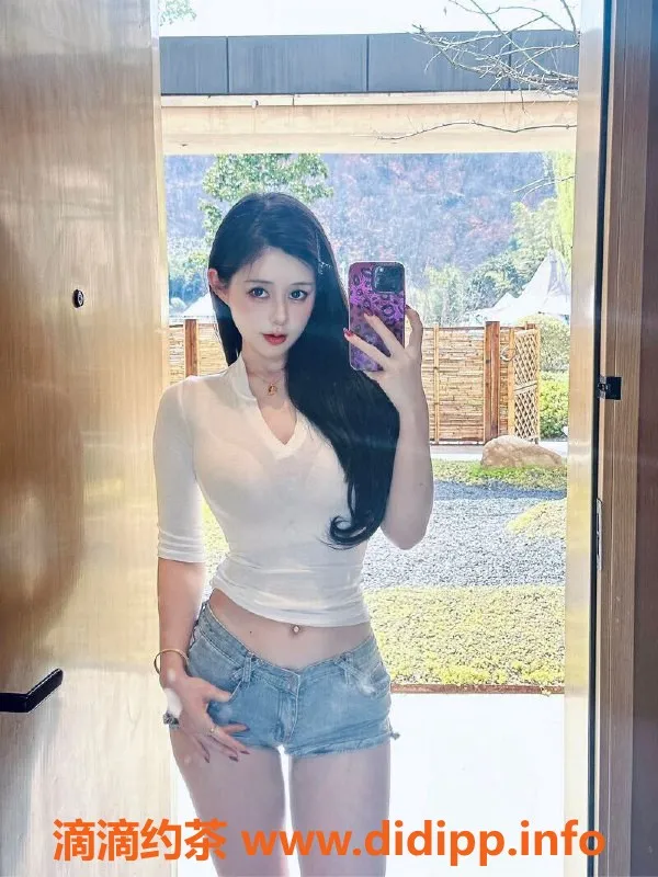 乌鲁木齐楼凤资源信息,乌鲁木齐锦鲤鹤儿，168高48斤，天然D，乖巧听话