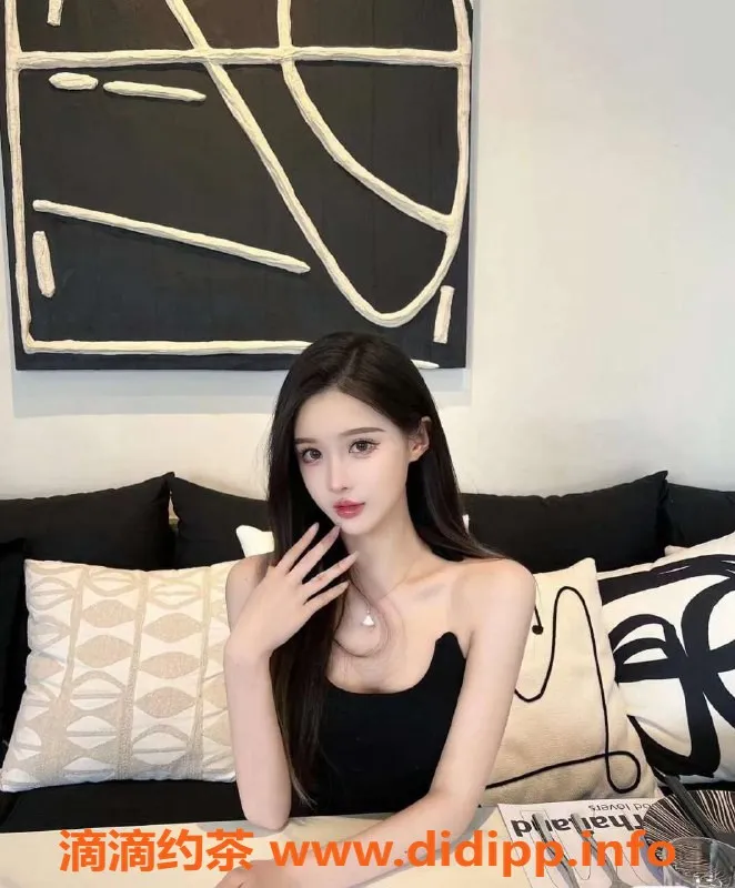 乌鲁木齐楼凤-乌鲁木齐170D极品精致女孩，性感长腿陪伴你