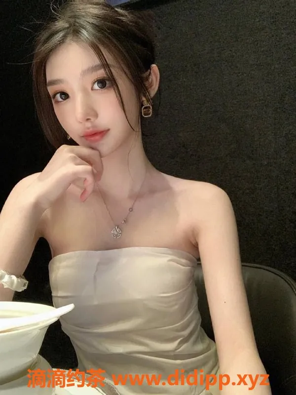 北京楼凤-朝阳知意妹妹，170cm气质纯欲，21岁D罩杯，3000/P