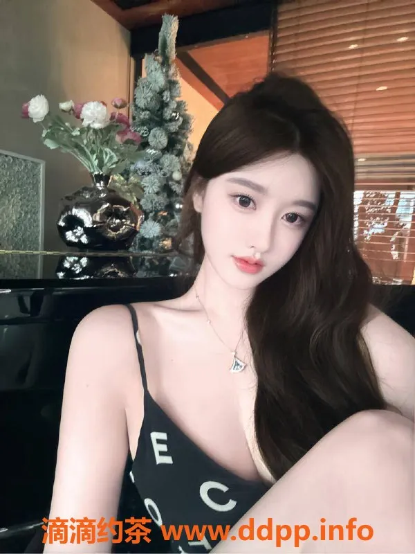 乌鲁木齐外围-乌市超白纯欲少女，3000元起，服务极佳