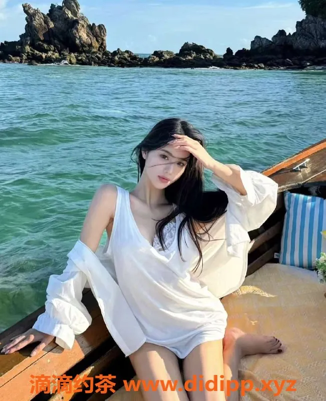 乌鲁木齐外围-乌市圈外女友168高挑身材，性感C罩杯