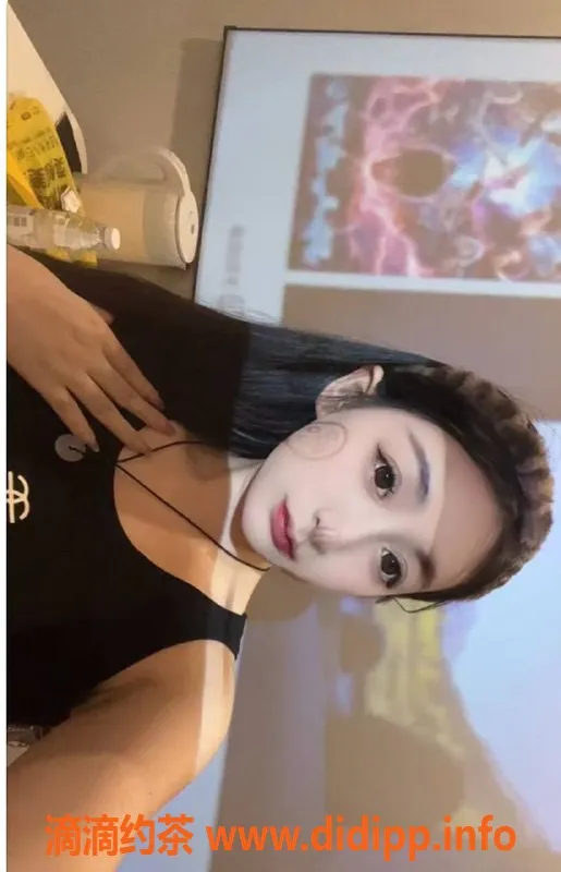 西安楼凤-高新区嫩妹小雅，5p9pp服务，超值体验！