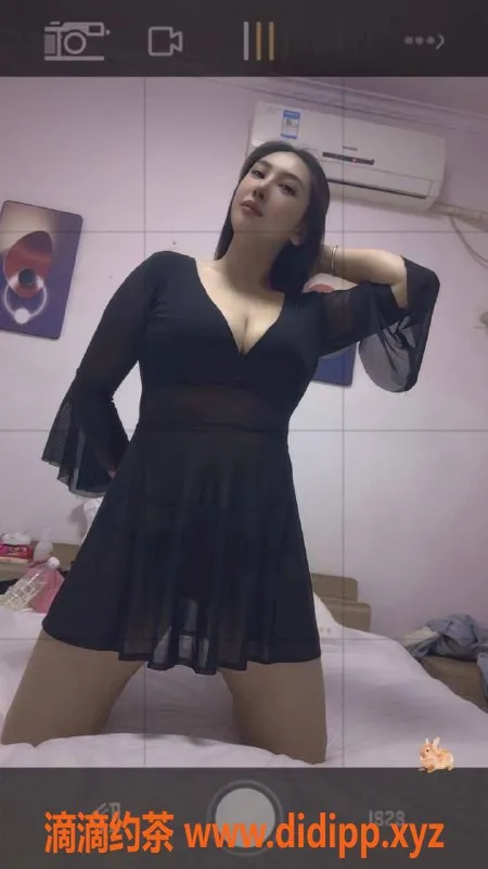 西安楼凤-未央区萱萱，服务超棒，巨乳诱惑只需4/7