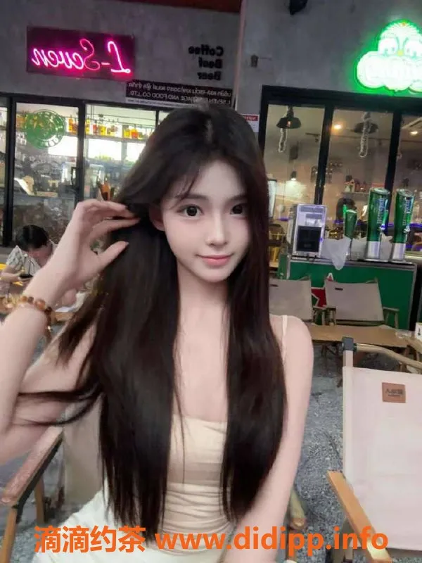 乌鲁木齐外围-乌市173D极品小野猫，白嫩蜜桃臀，3000元起