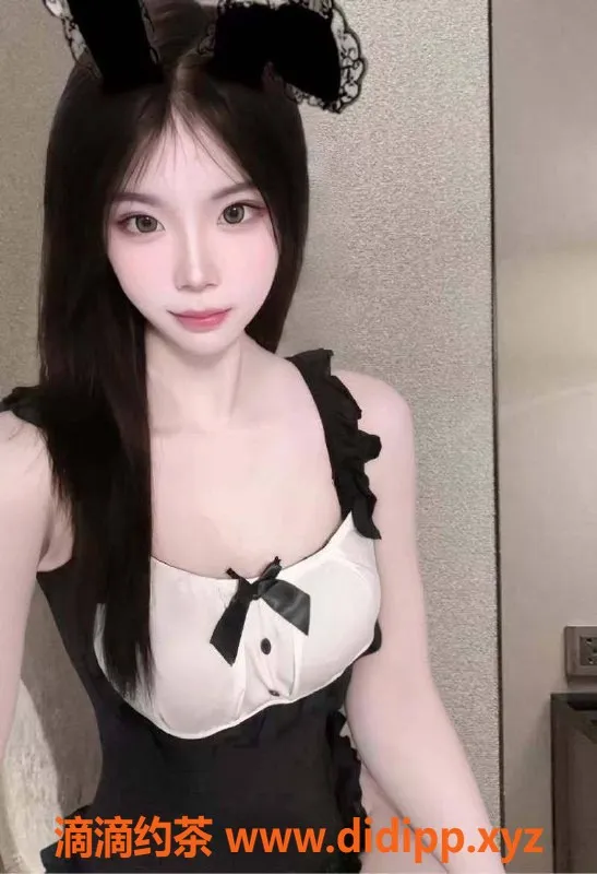 乌鲁木齐外围-乌市优雅学生，170长腿D罩杯，3000起