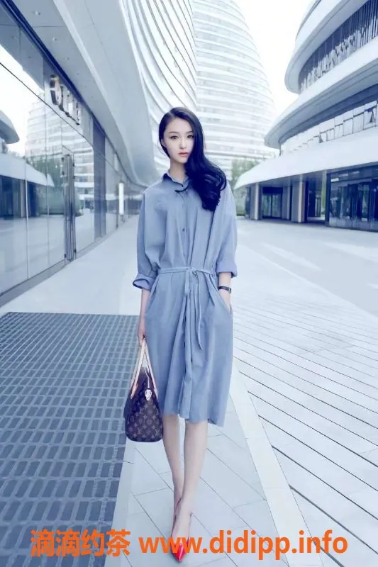 乌鲁木齐外围-乌市大圈妹子，176高挑性感，3000元起