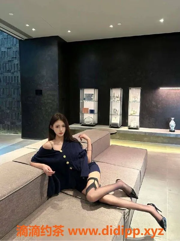 乌鲁木齐外围-乌市174清纯御姐，甜美声线与高情商