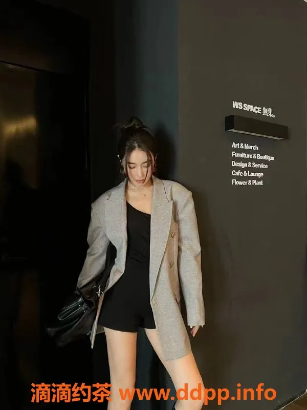 乌鲁木齐外围-乌市御姐模特 96年175身高 3000元起