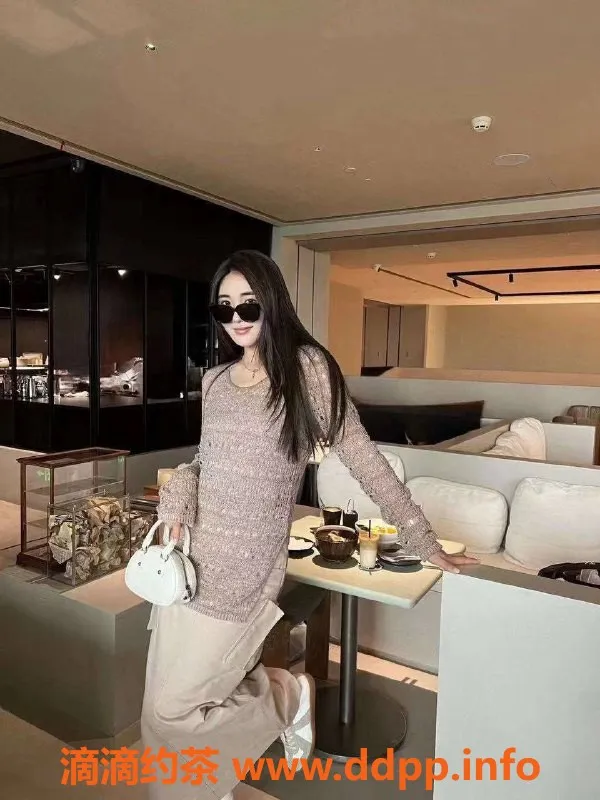 乌鲁木齐外围资源信息,乌市新人御姐模特 175cm 3000元起