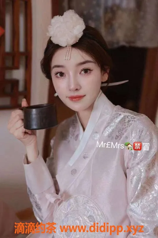 乌鲁木齐外围-乌市人气主播168C 乖巧温柔3000元/次