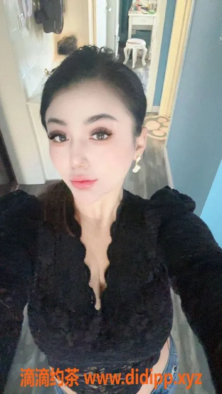 乌鲁木齐外围资源信息,乌市25岁大圈妹子，168cm，102斤，3000元起