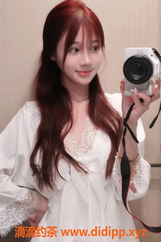 广州楼凤-嫩妹菜菜，黄埔和贵广场，水费500p起