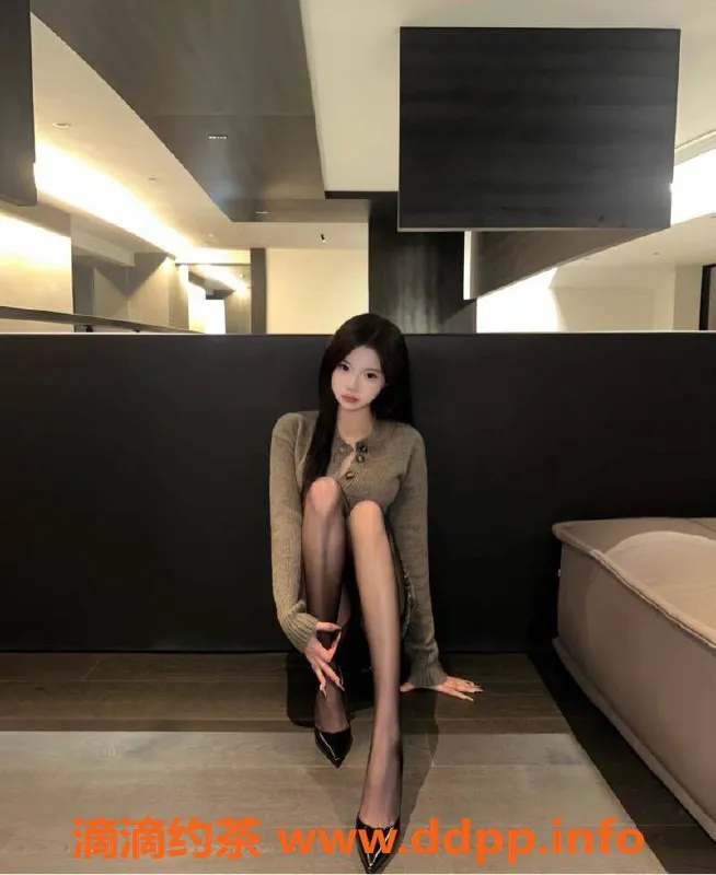 乌鲁木齐外围-乌市大圈妹子，168高、95体重、C罩杯，3000元起