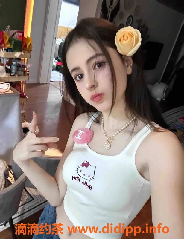 乌鲁木齐楼凤-180小美女，友善服务，勾人心弦的魅力