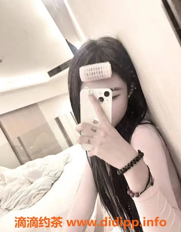 成都楼凤资源信息,成都小琪，172大长腿，600元嫩妹三件套