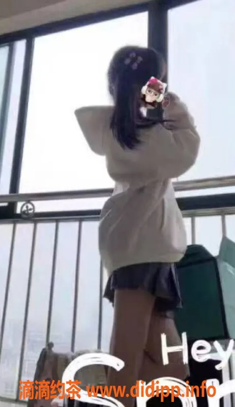 烟台楼凤-药校学妹杨乐乐，165身高90斤，服务面谈