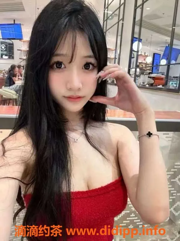 广州楼凤-天河25岁清纯小妹沫沫，165cm 48kg