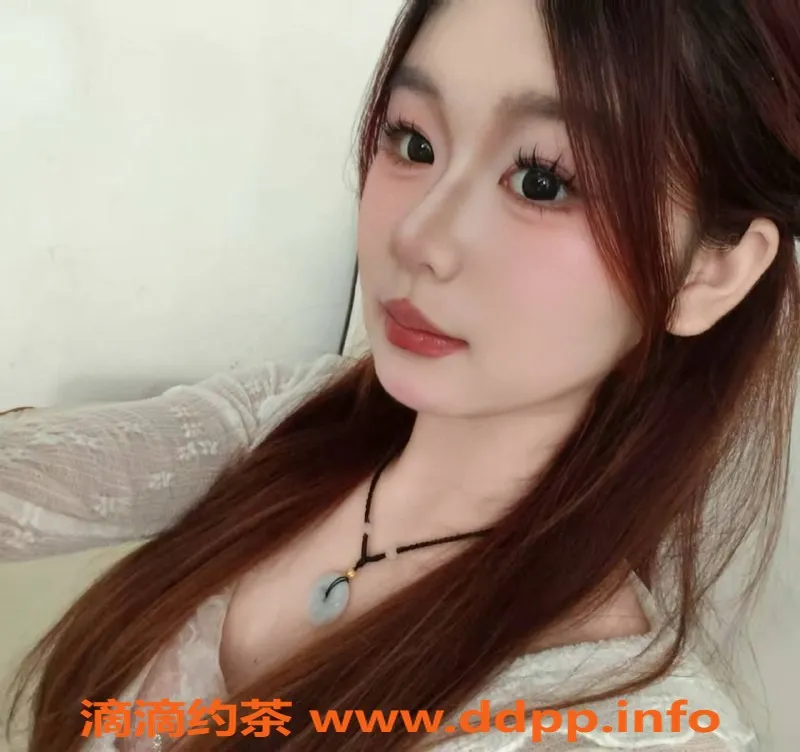 成都楼凤-武侯区兮兮，颜值9.0，身材9.5，课时费7/13