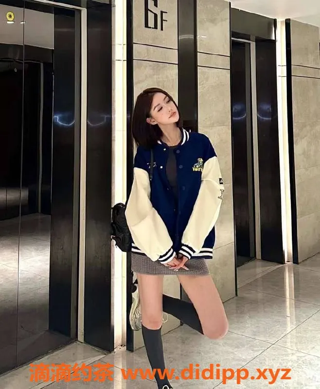 乌鲁木齐楼凤-173cm纯欲新人，45kg天然C胸，超级体验！