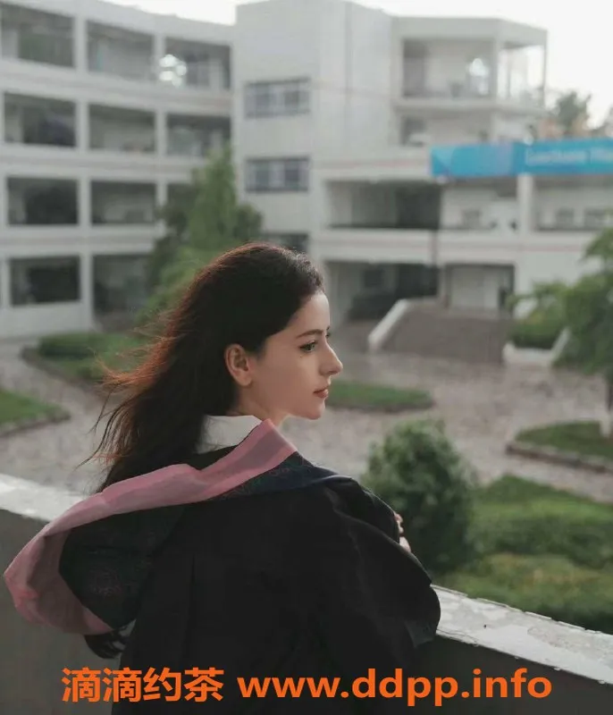 乌鲁木齐楼凤-165cm维吾尔族美女，C罩杯诱惑