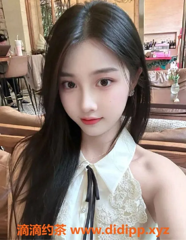 乌鲁木齐楼凤-清纯学生168cm/85斤，蜜桃臀可爱女友体验