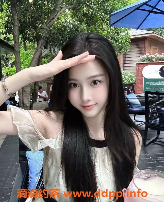 乌鲁木齐楼凤-清纯学生168cm/85斤，蜜桃臀可爱女友体验