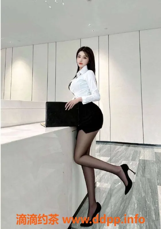 乌鲁木齐楼凤-173高挑美女，D杯白领新秀，101斤健身达人