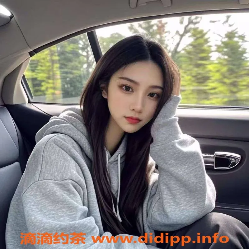 乌鲁木齐楼凤-174cm模特，53kg蜜桃臀，D杯服务