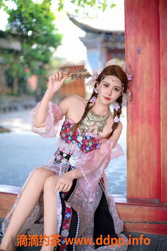 乌鲁木齐楼凤-24岁白皙少妇，175身高，D罩杯诱惑