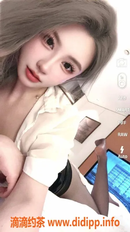 南京楼凤-江宁区24岁芸芸，身高168cm，96斤，服务全包