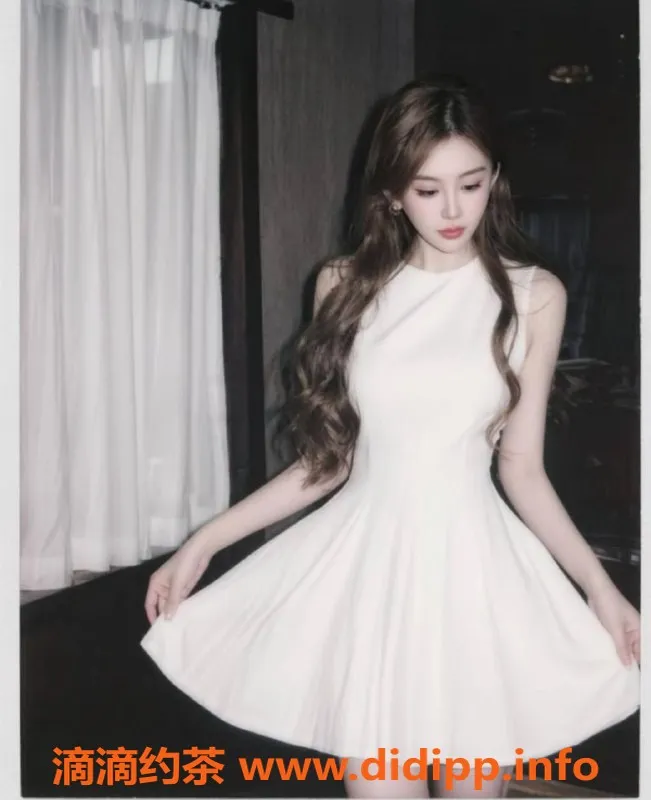 南京楼凤-江宁区24岁芸芸，身高168cm，96斤，服务全包