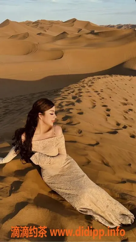 乌鲁木齐楼凤-新疆维吾尔族05170cm 46kg 三点粉嫩气质妹子