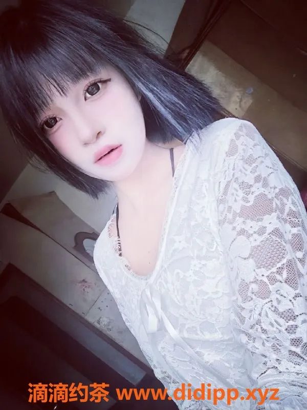 成都楼凤资源信息,新都区瑞瑞，嫩妹大长腿，课时费5/9