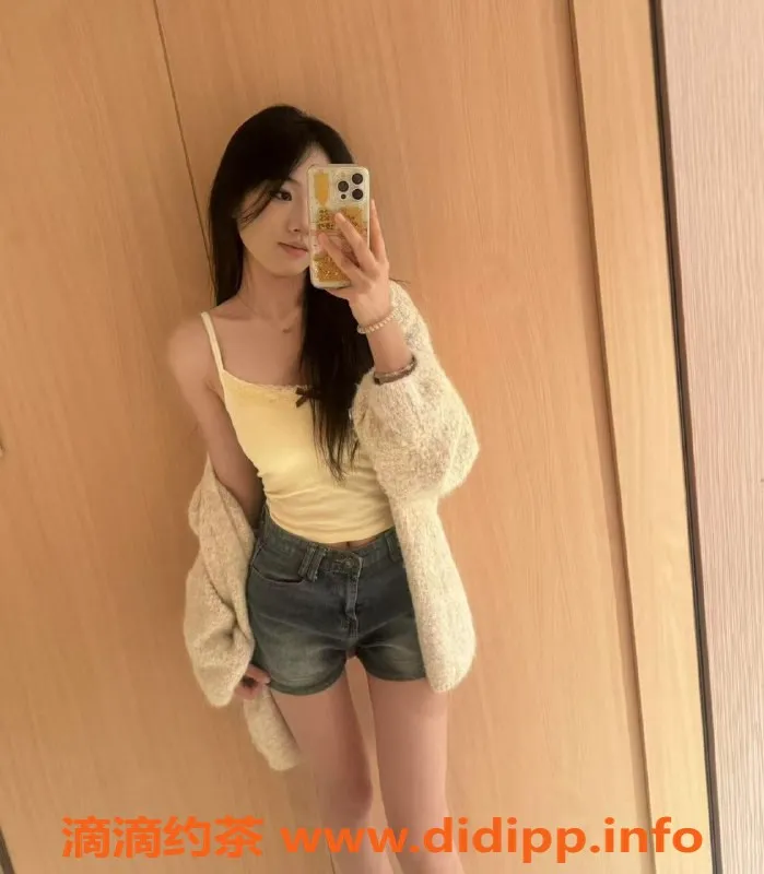 广州楼凤-白云婉婉，165cm身高，18岁青春活力