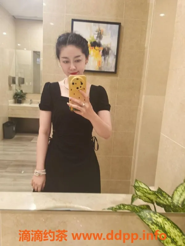 北京楼凤-丰台少妇阿姨蒲公英，600元热情服务