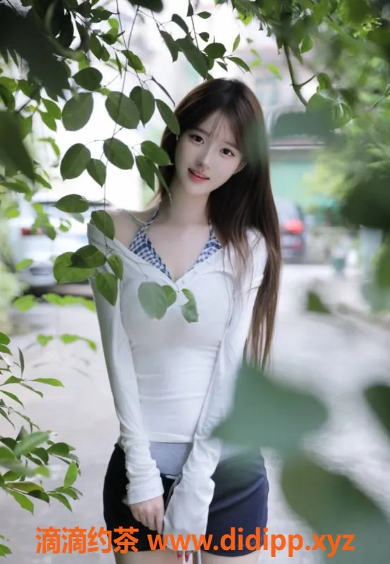 赣州楼凤-章贡小土豆，162cm白皙嫩妹，800元起