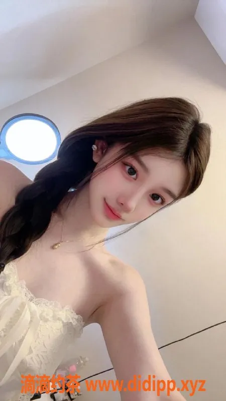 广州楼凤-白云区20岁医科大学学妹希然，165cm 41kg 32C