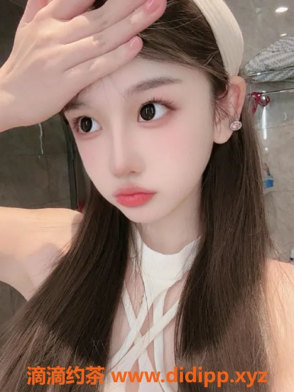 广州楼凤-白云区20岁医科大学学妹希然，165cm 41kg 32C