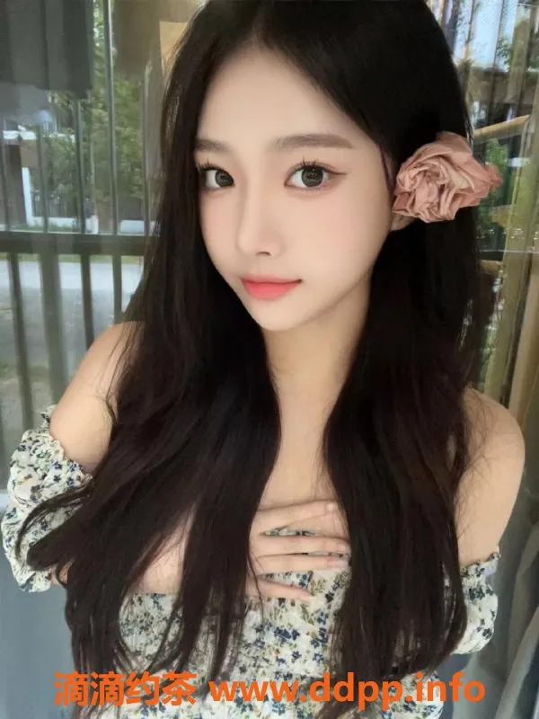 广州楼凤-天河南雪20岁新生，165高挑，精彩夜课等你来体验